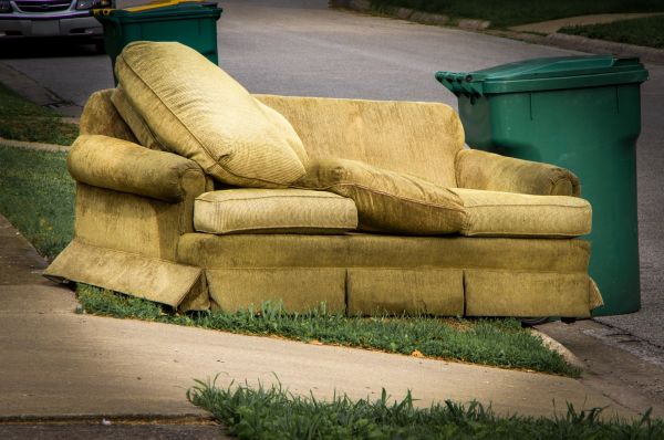 Sofa Removal Service in Schaumburg