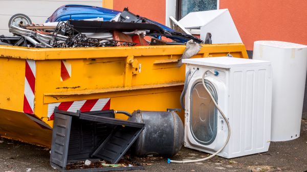 Basement Junk Removal in Schaumburg