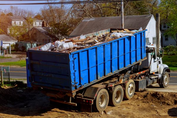 Junk Pickup Service in Schaumburg